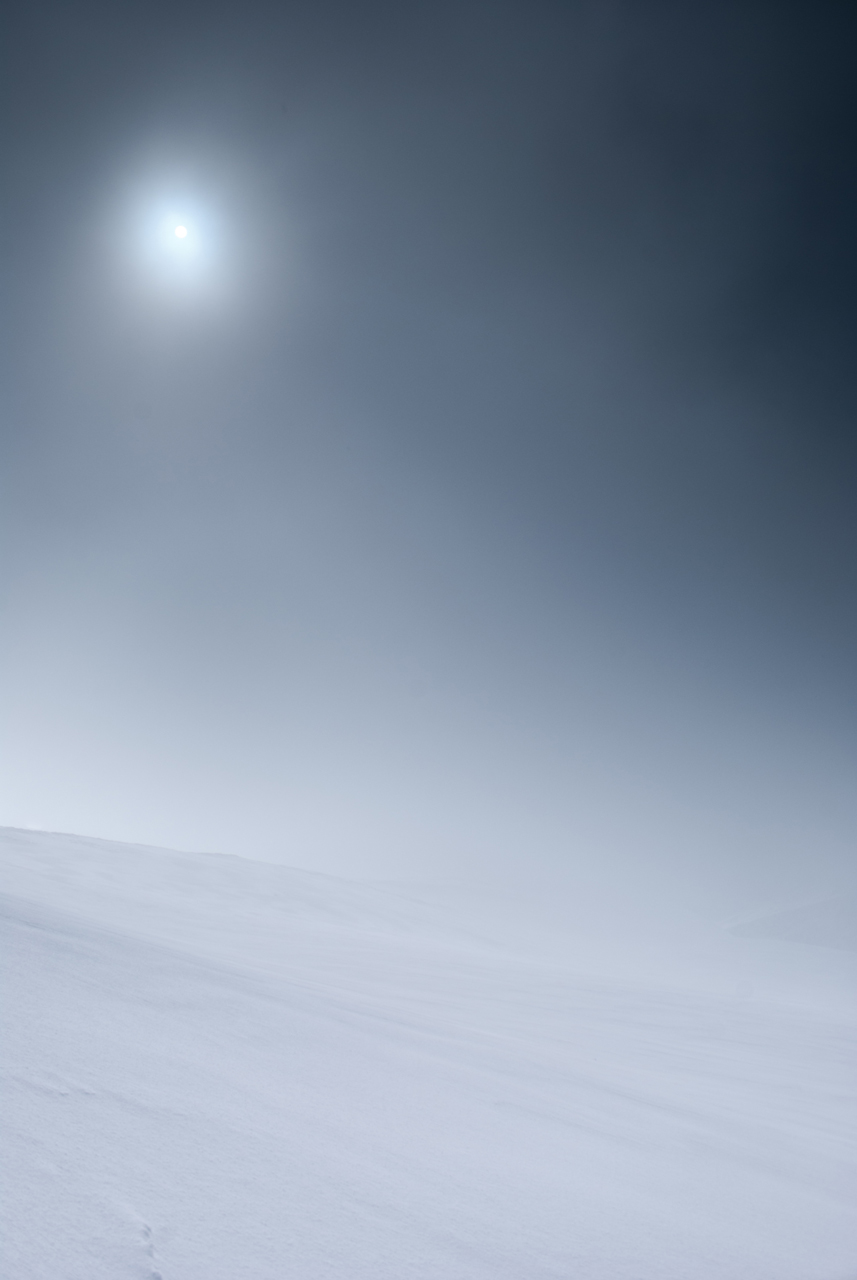 Photo: Faintish Sun, Frozen Grounds