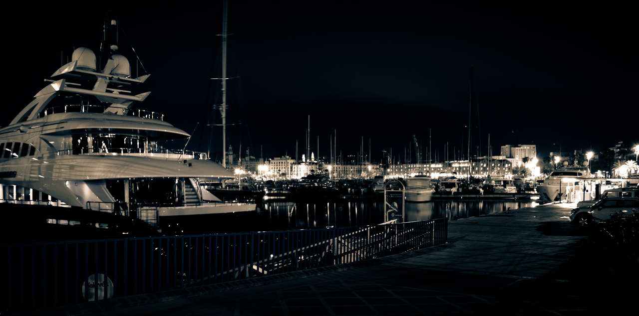Photo: Shininess